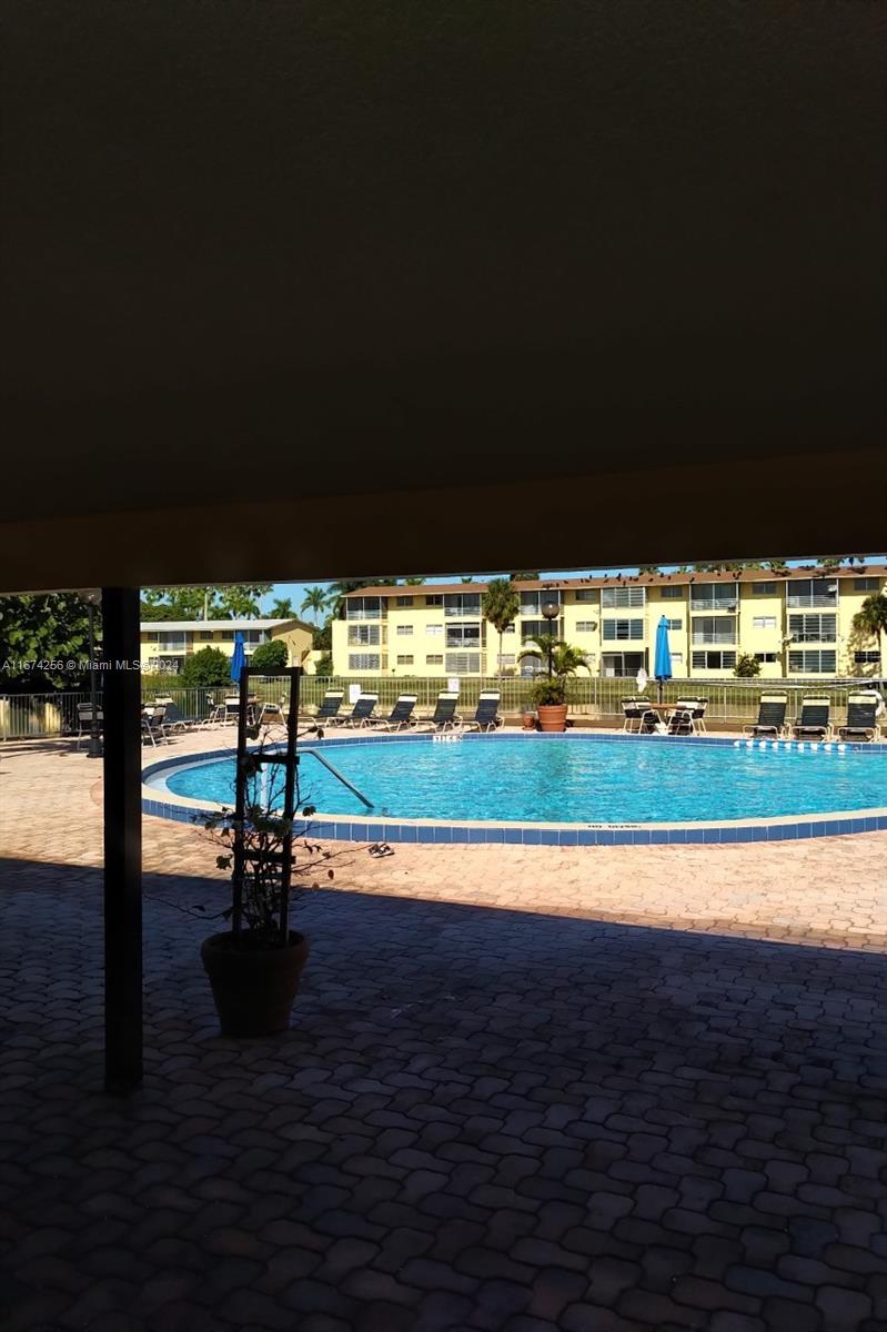 BISC LAKE GARDENS NO 2 BL - Residential