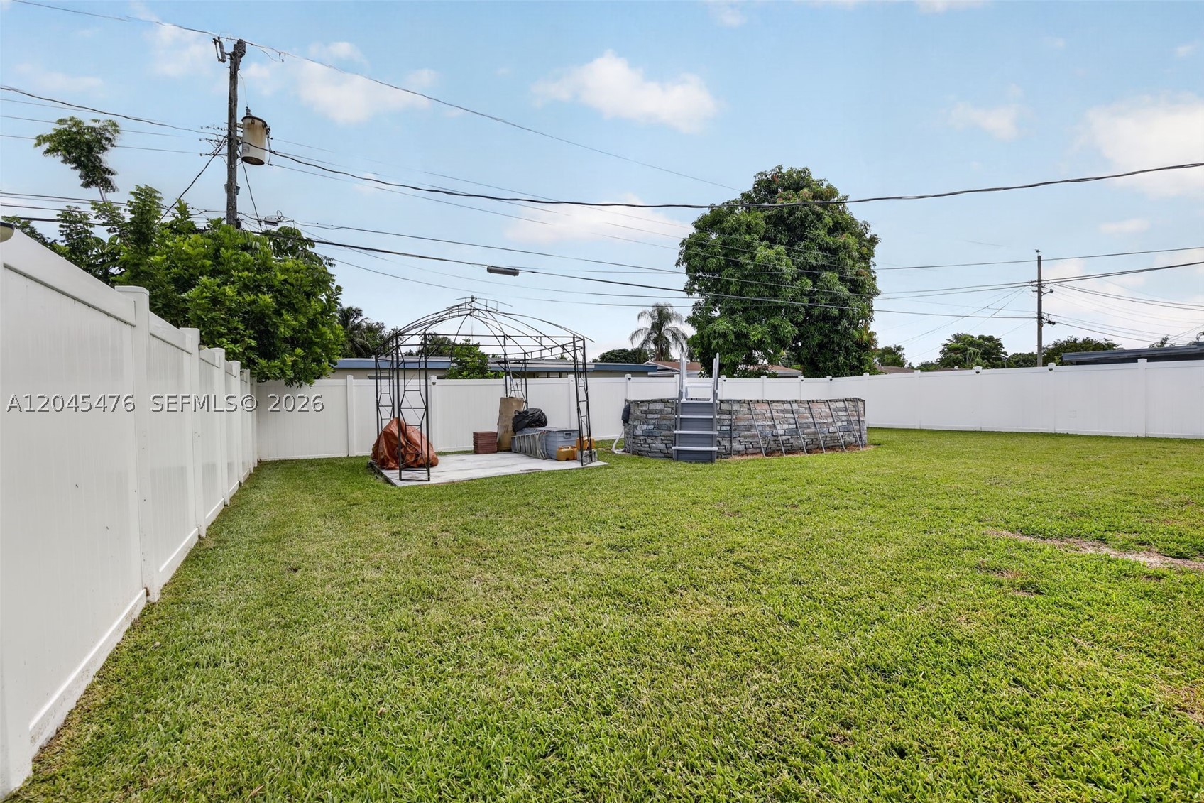 BOULEVARD ESTATES - Residential