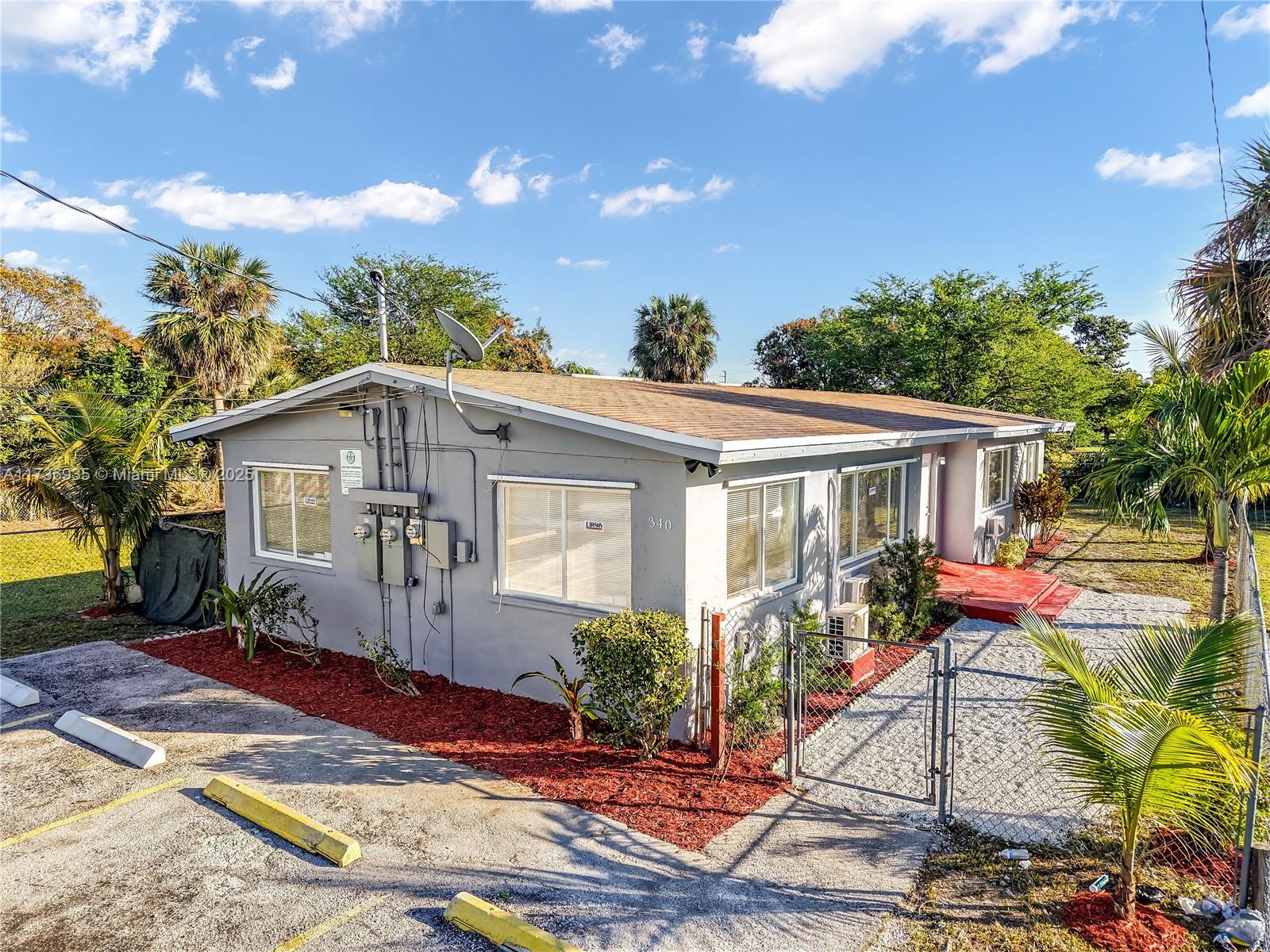 35-48-42 E 50 OF W 200 OF - Residential Income