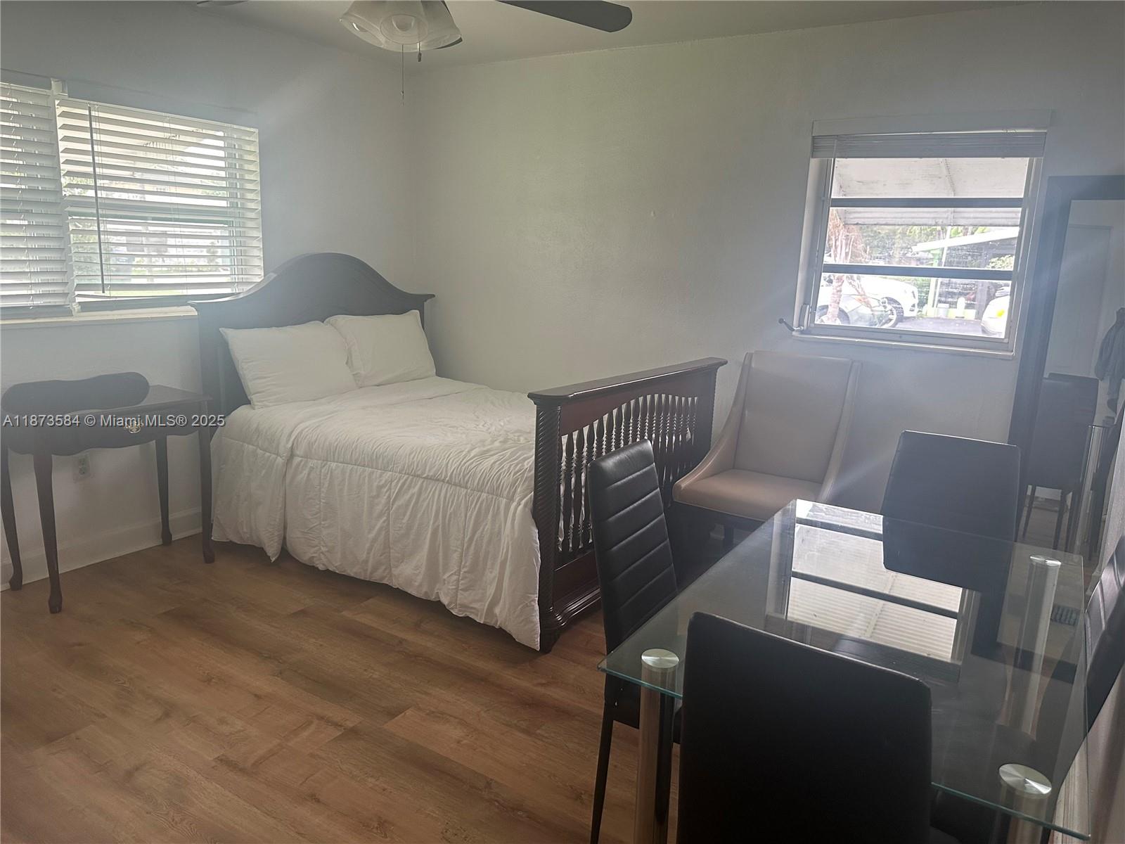 DRIFTWOOD PLAZA - Residential Lease