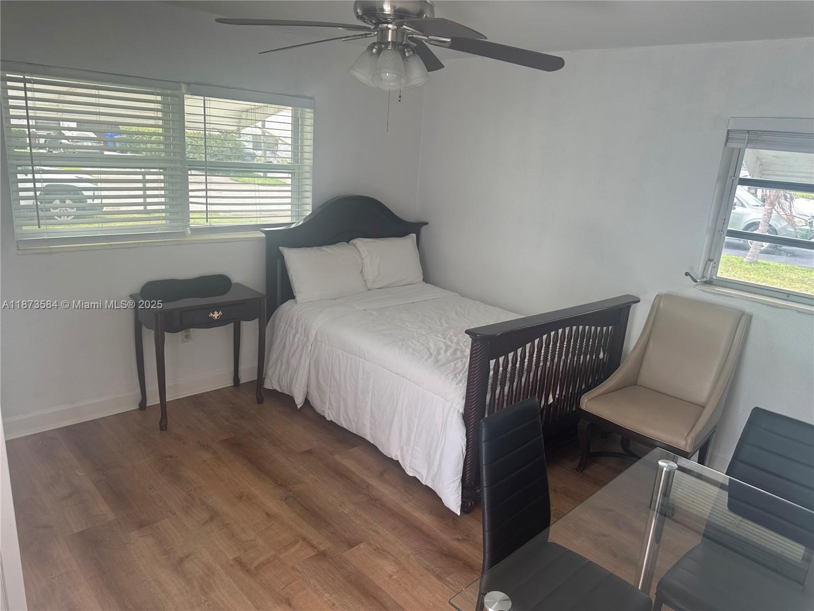 DRIFTWOOD PLAZA - Residential Lease
