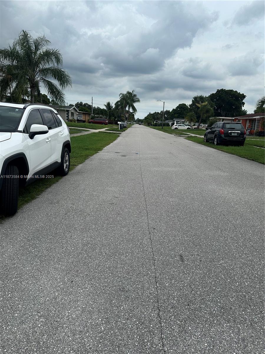 DRIFTWOOD PLAZA - Residential Lease