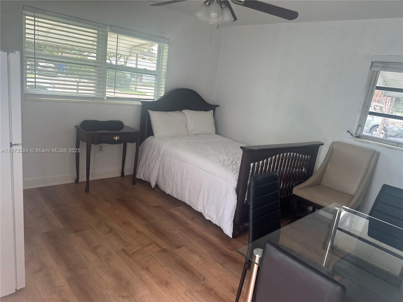 DRIFTWOOD PLAZA - Residential Lease