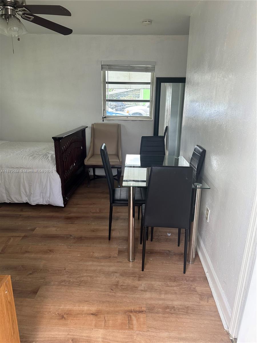 DRIFTWOOD PLAZA - Residential Lease
