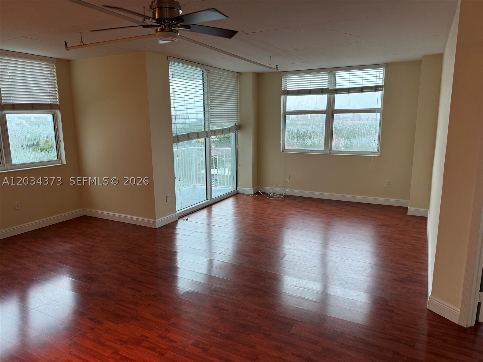 MIDTOWN LOFTS CONDO - Residential