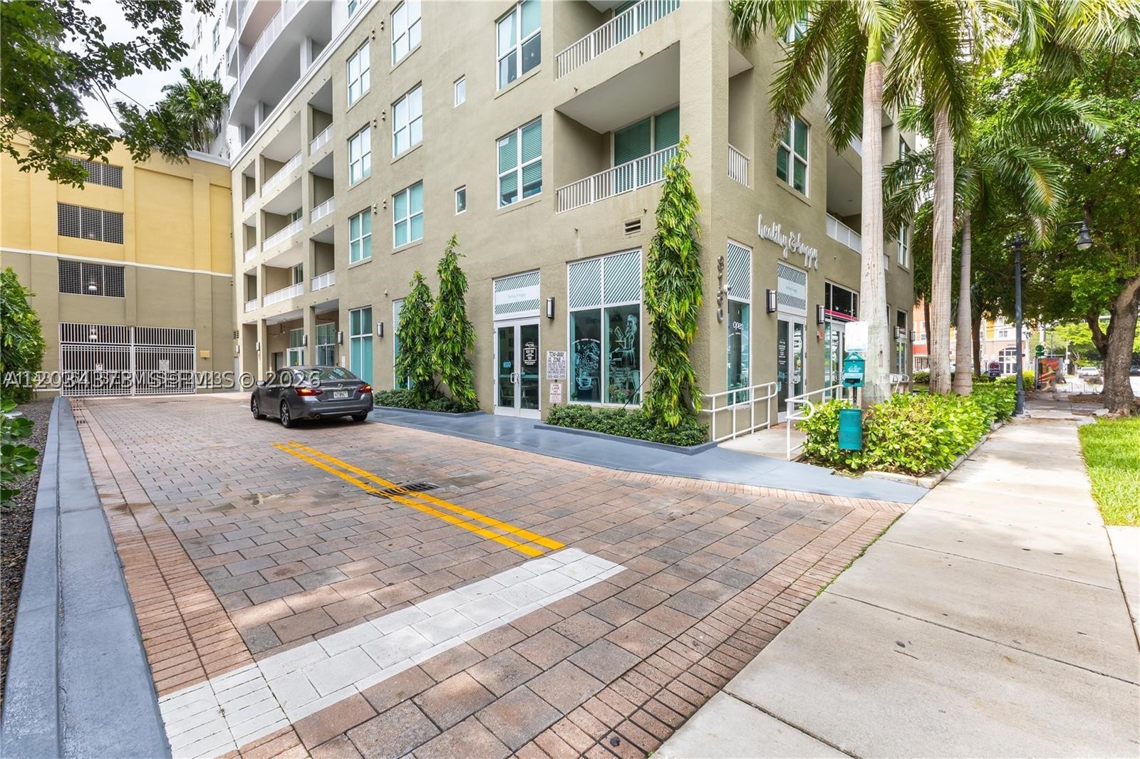 MIDTOWN LOFTS CONDO - Residential