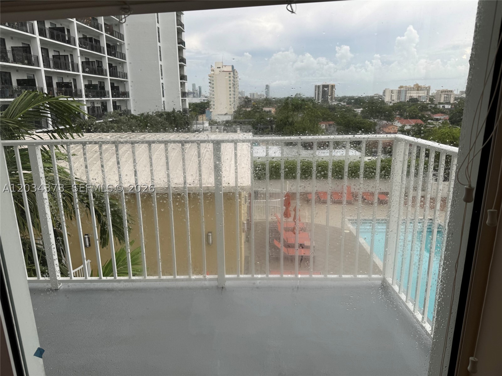 MIDTOWN LOFTS CONDO - Residential