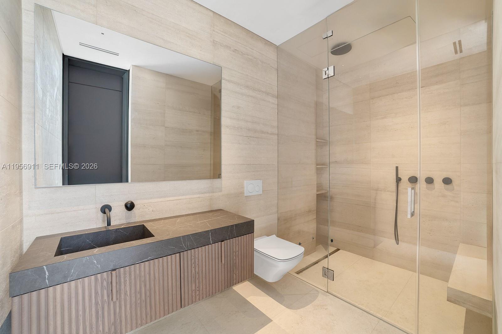 GOLDEN BEACH SEC C - Residential