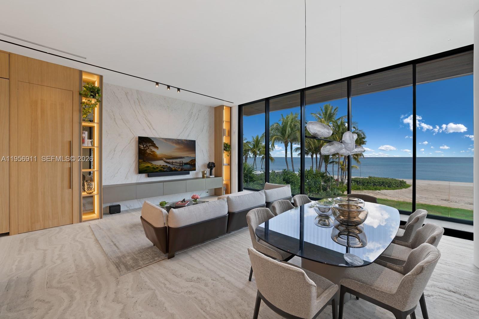 GOLDEN BEACH SEC C - Residential