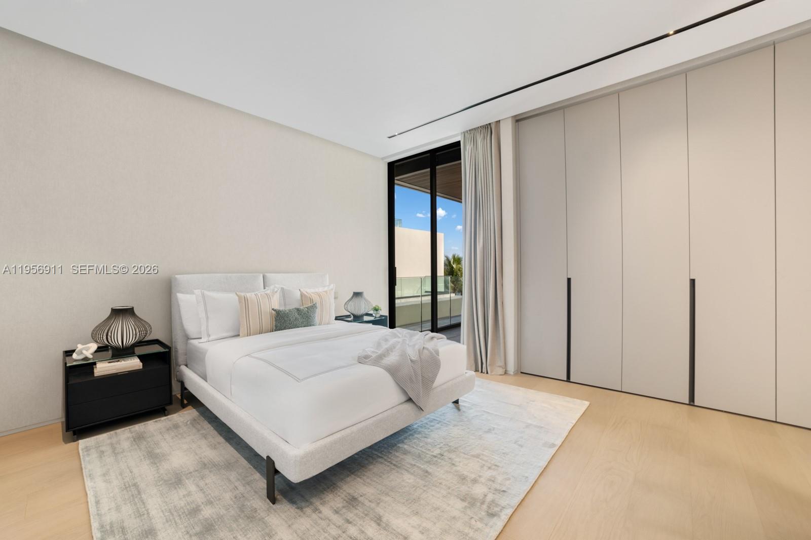 GOLDEN BEACH SEC C - Residential