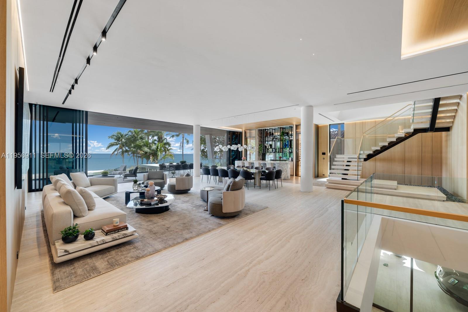 GOLDEN BEACH SEC C - Residential
