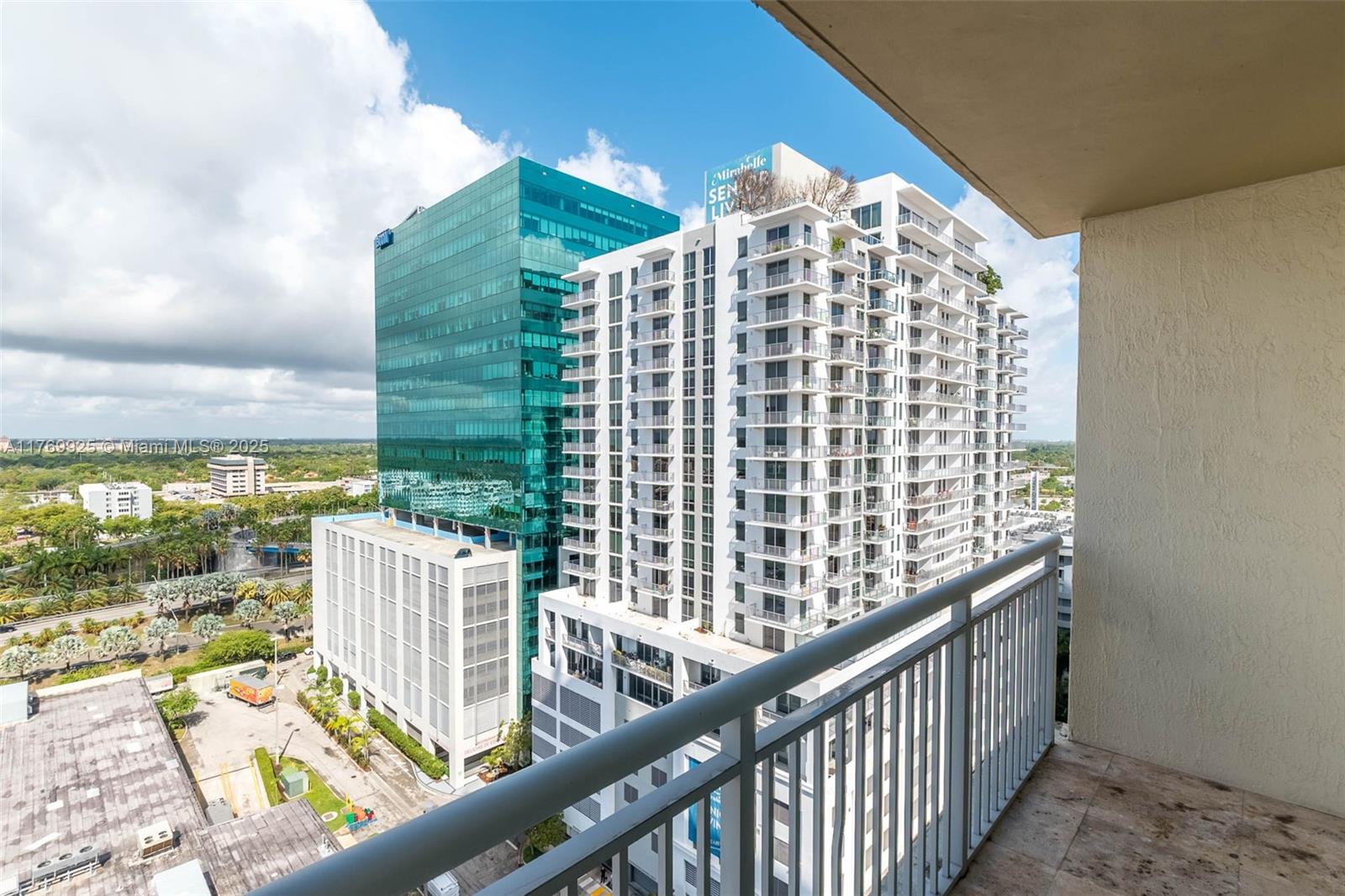 METROPOLIS II AT DADELAND - Residential Lease