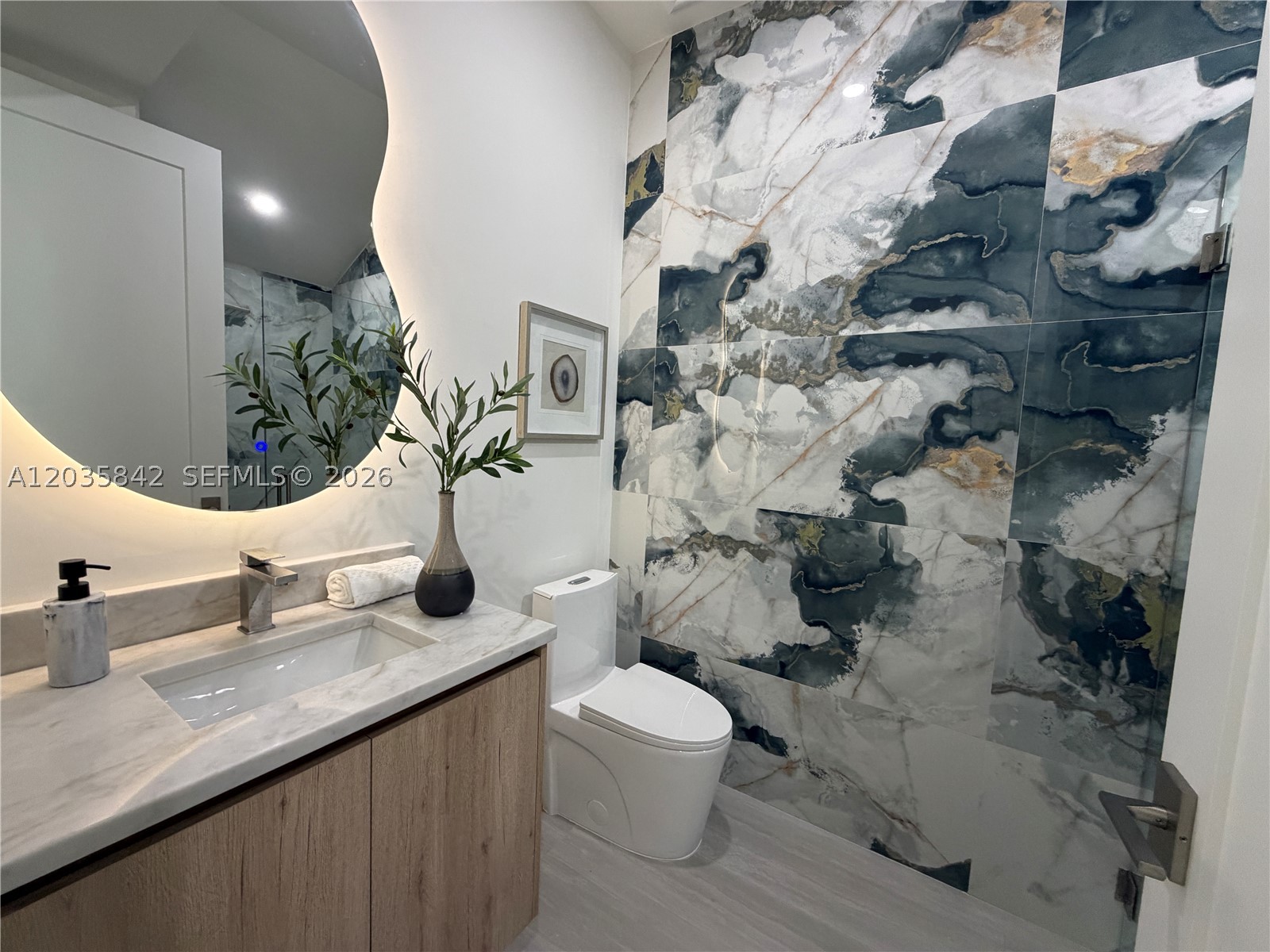 EVERGLADE LAND SALES CO - Residential