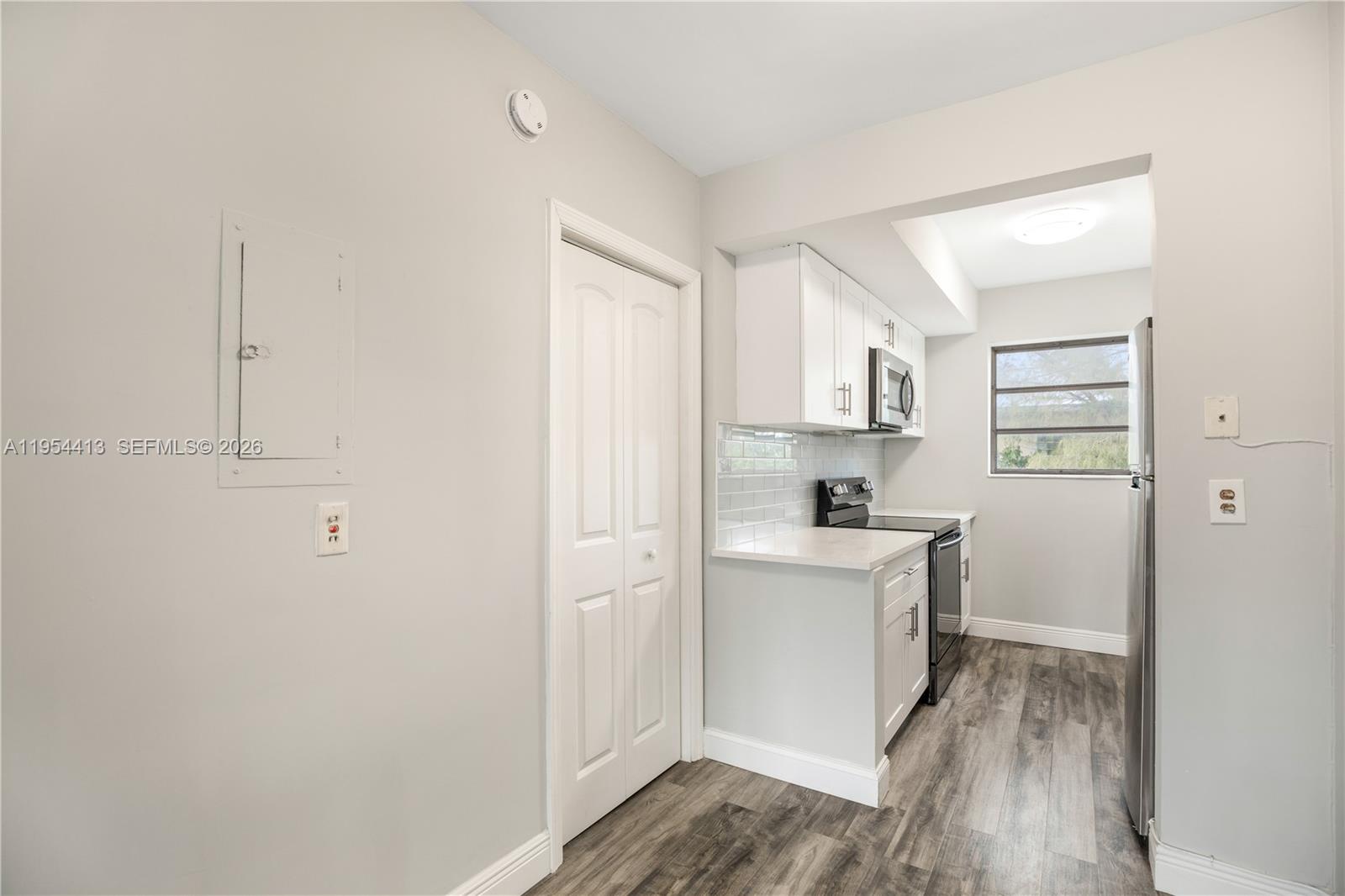 ROSE CONDO - Residential