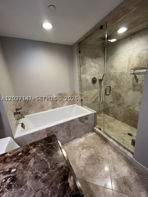 THE FLORIDIAN CONDO - Residential
