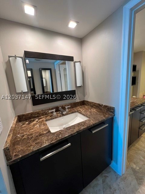 THE FLORIDIAN CONDO - Residential