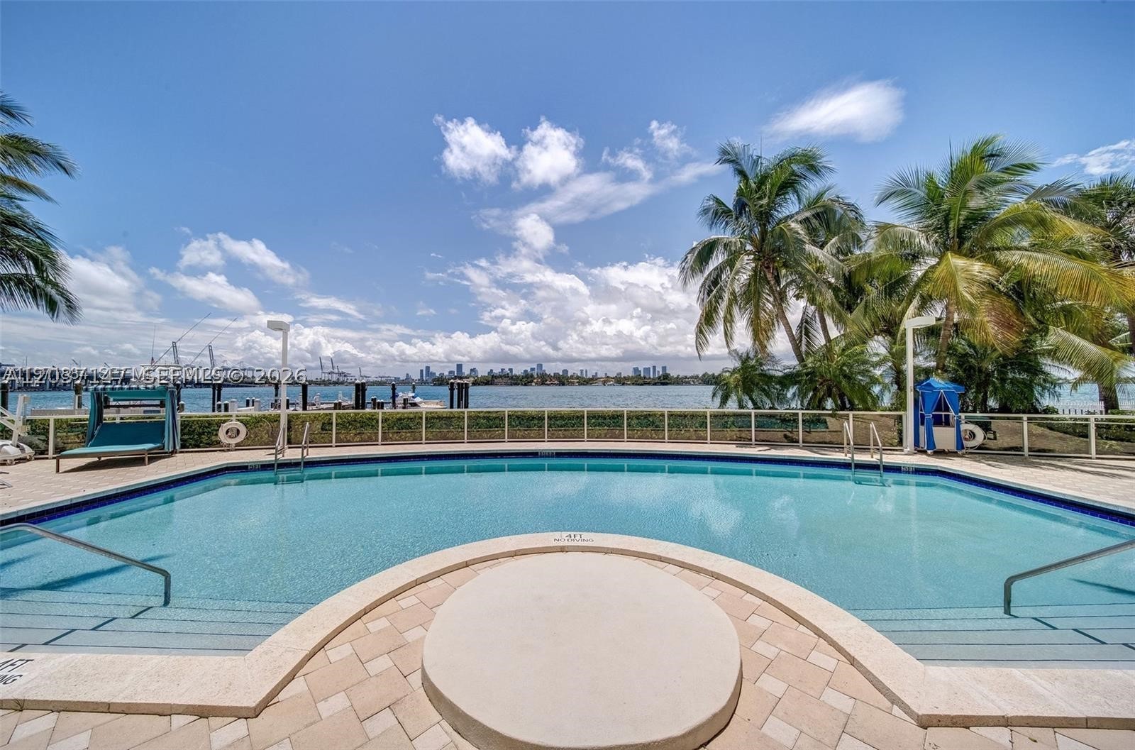THE FLORIDIAN CONDO - Residential
