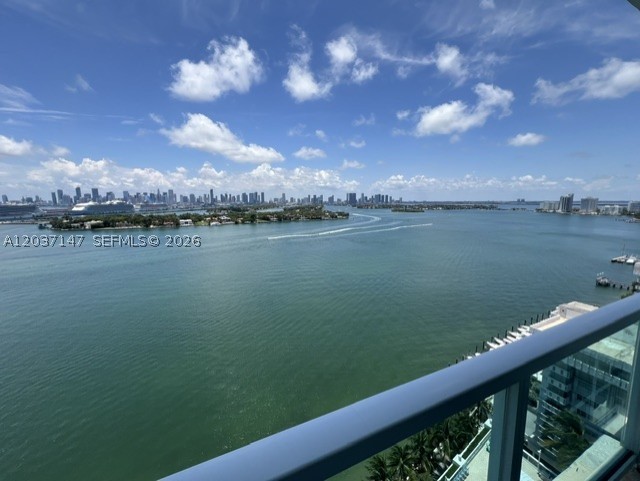 THE FLORIDIAN CONDO - Residential