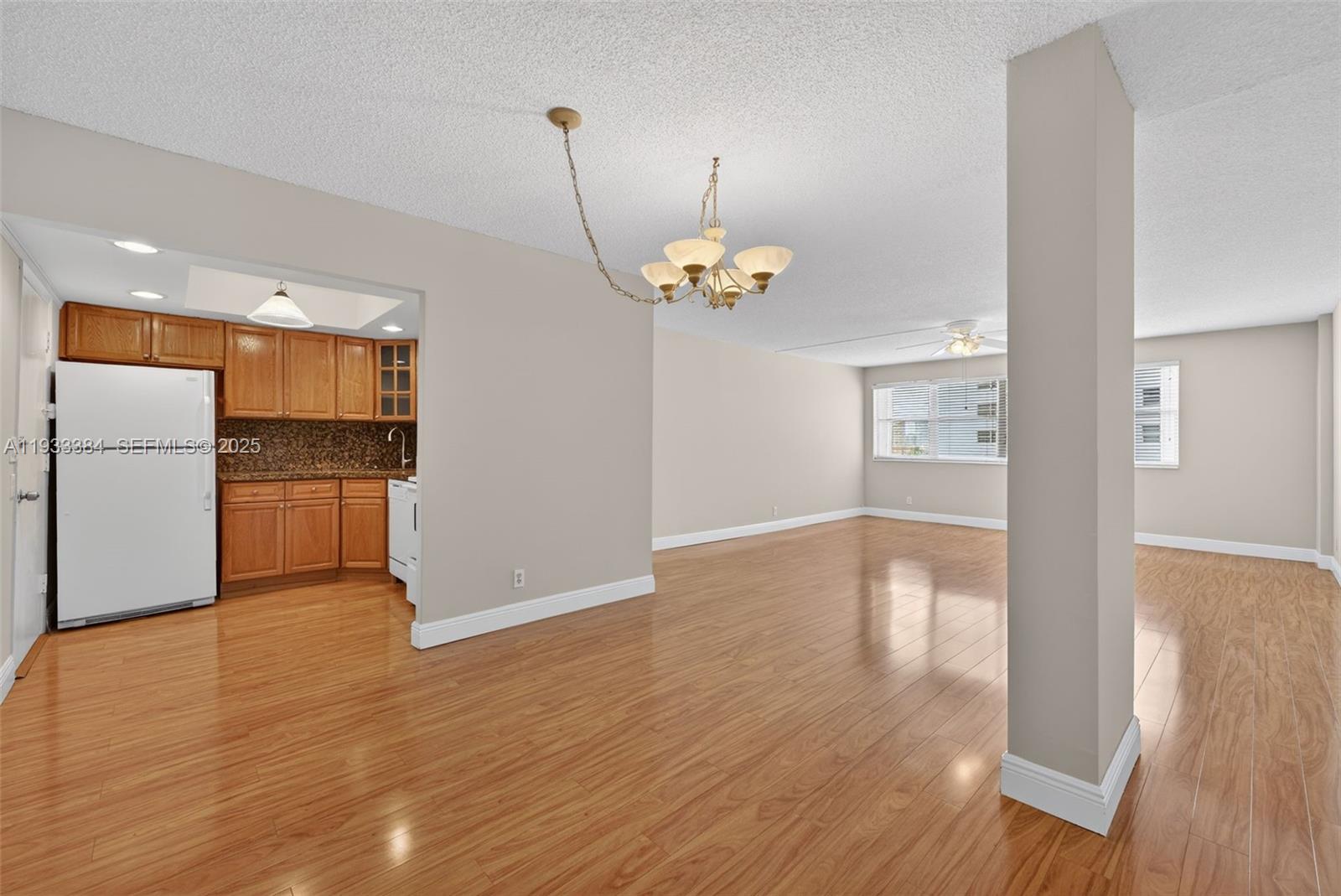 GOLDEN SAILS CONDO - Residential