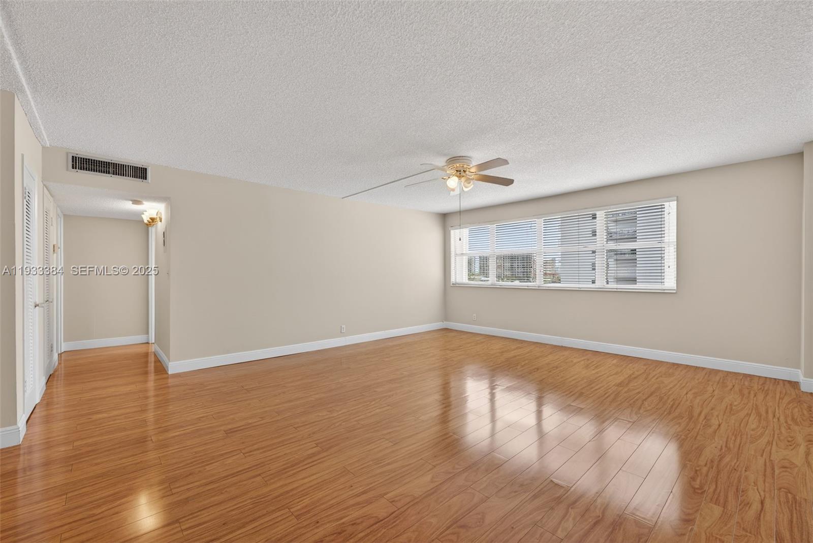 GOLDEN SAILS CONDO - Residential