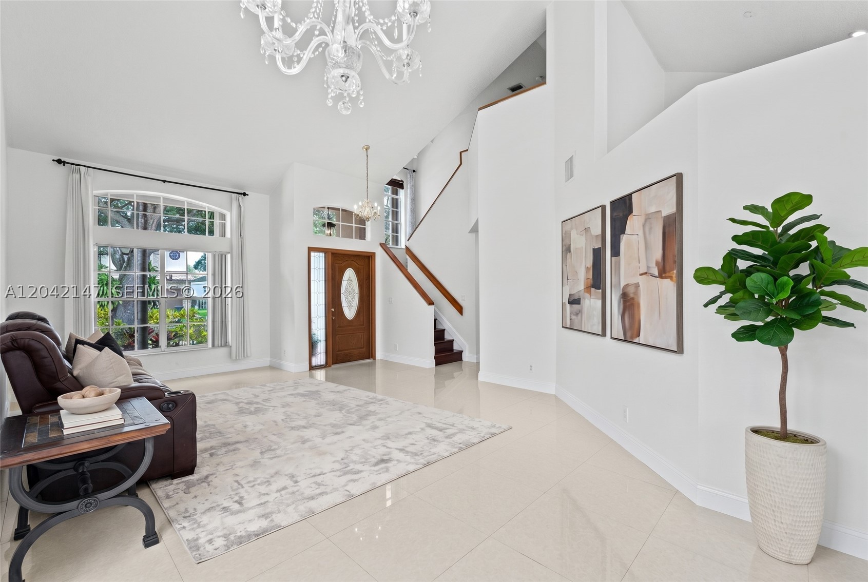 EMBASSY LAKES - Residential