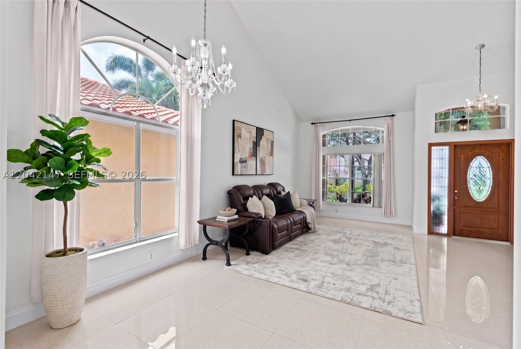 EMBASSY LAKES - Residential