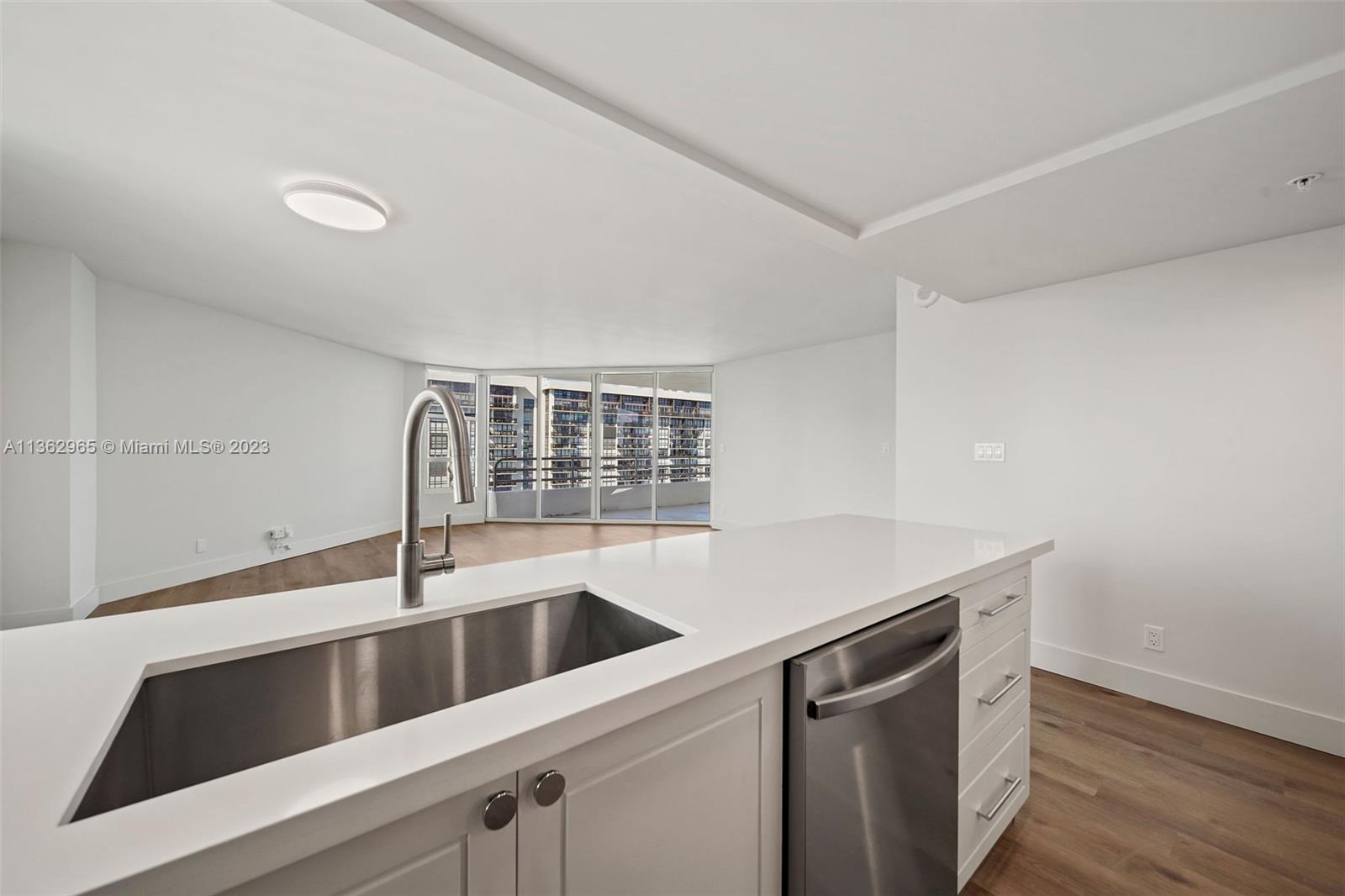 The Hamilton - Residential Lease