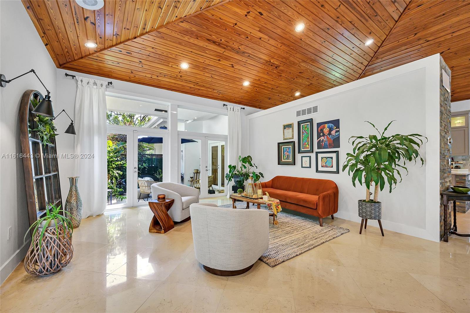 KENDAL GREEN HOMESITES - Residential
