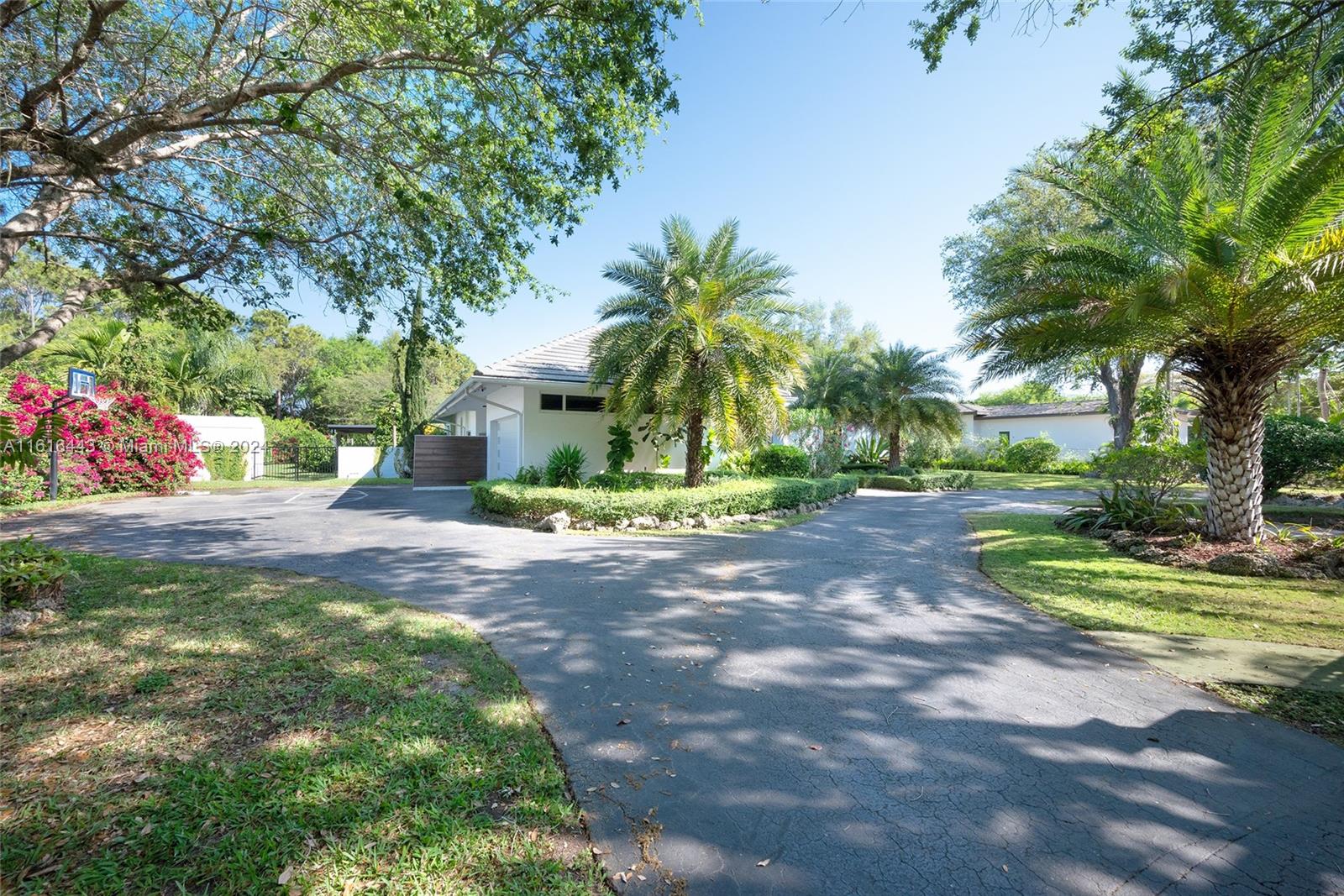 KENDAL GREEN HOMESITES - Residential