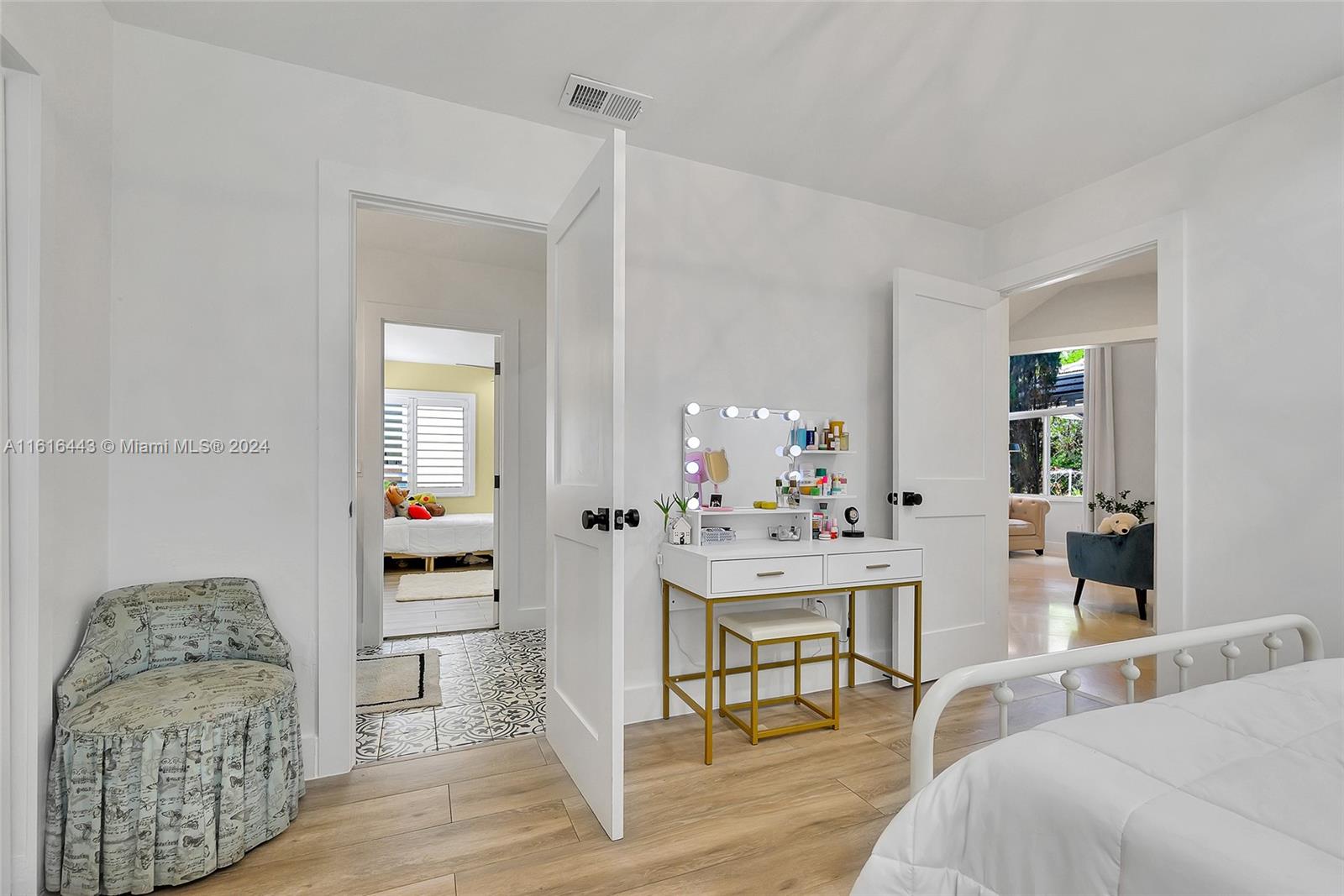 KENDAL GREEN HOMESITES - Residential