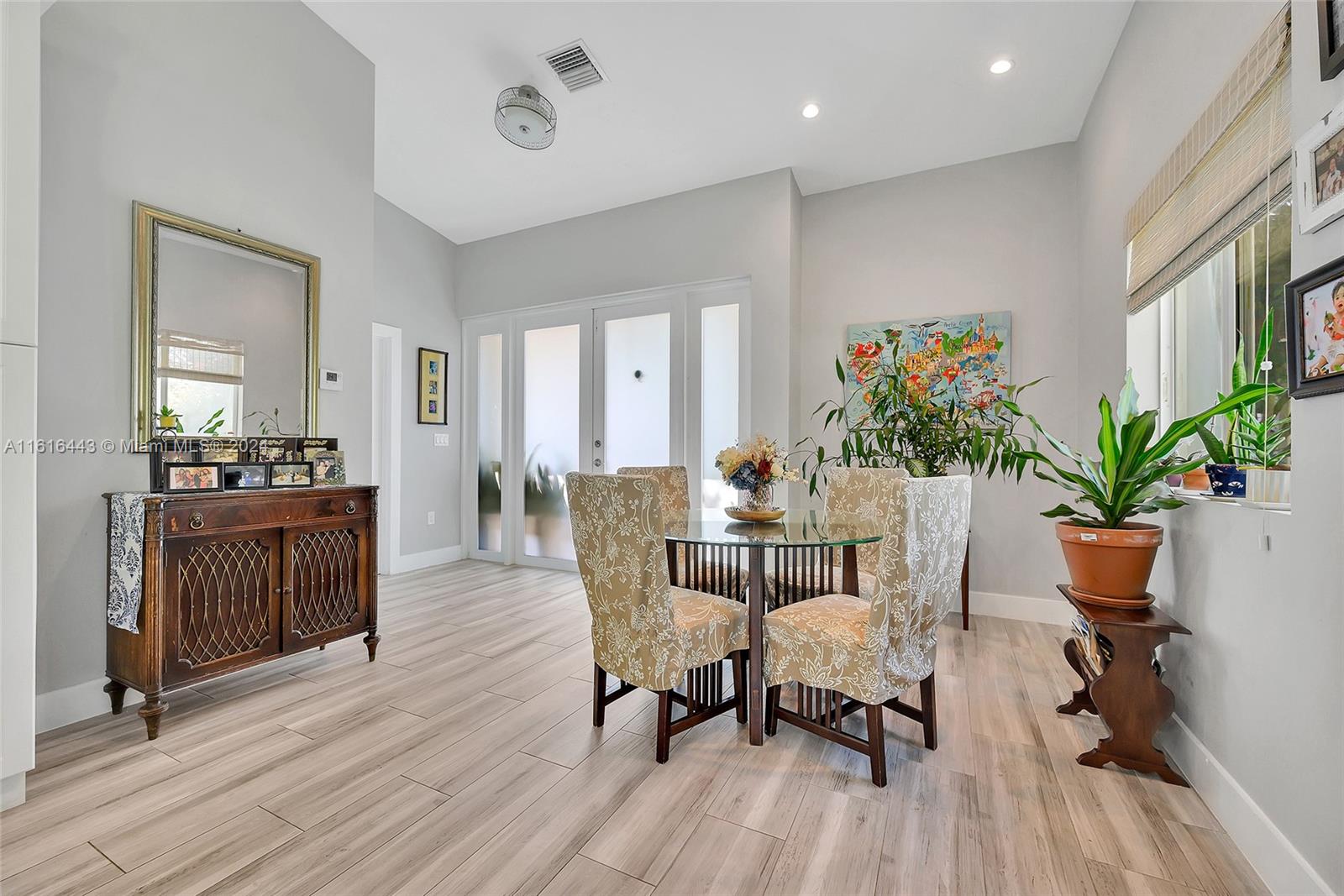 KENDAL GREEN HOMESITES - Residential