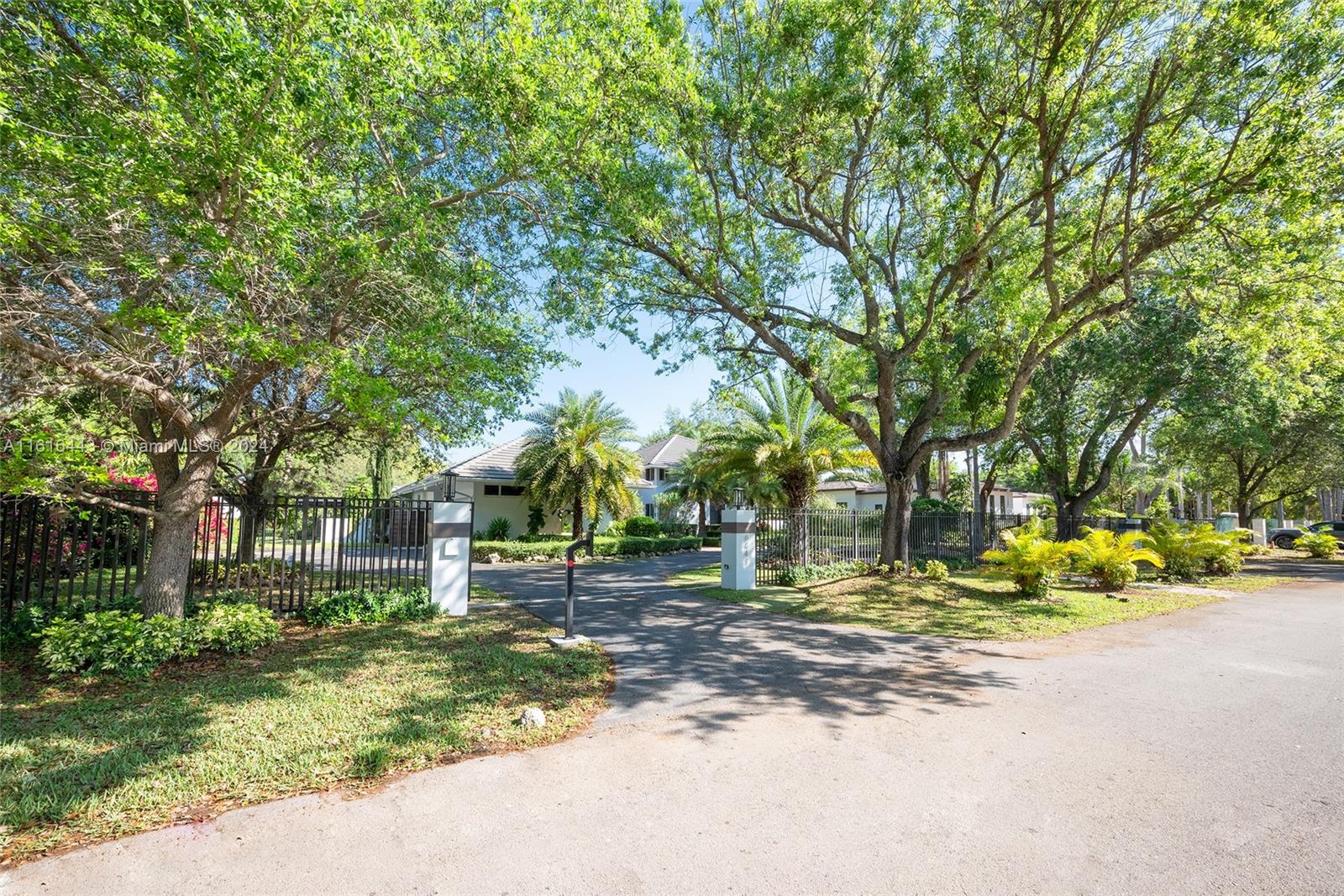 KENDAL GREEN HOMESITES - Residential