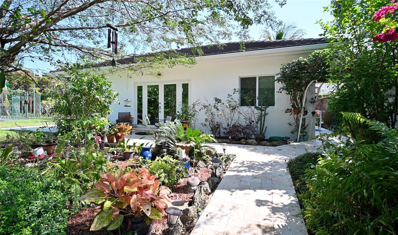 KENDAL GREEN HOMESITES - Residential