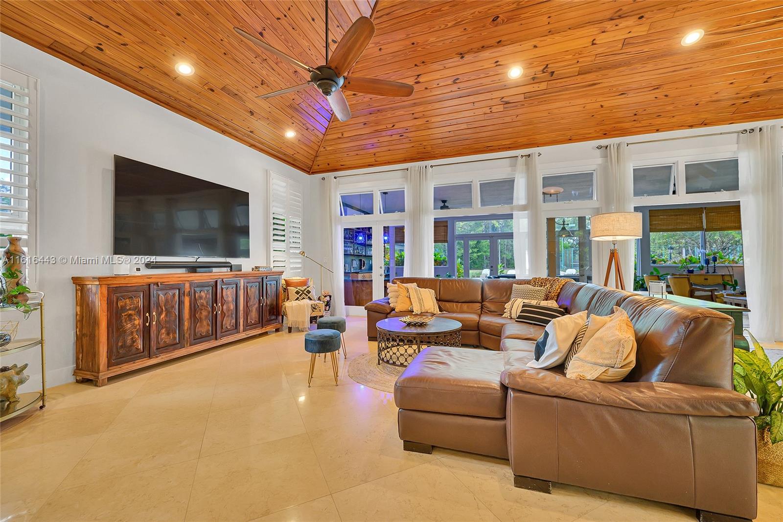 KENDAL GREEN HOMESITES - Residential