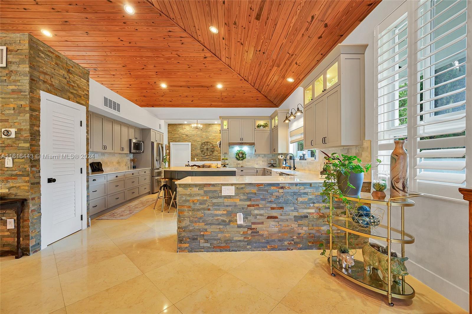 KENDAL GREEN HOMESITES - Residential