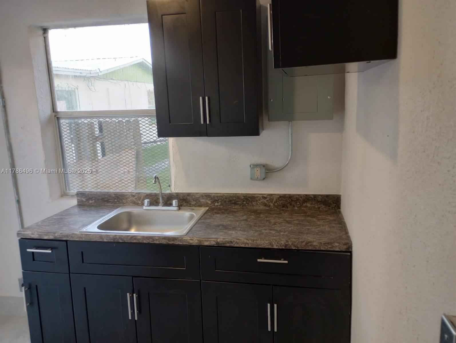 BAILEYS SUB 6 SHEET 1 - Residential Lease