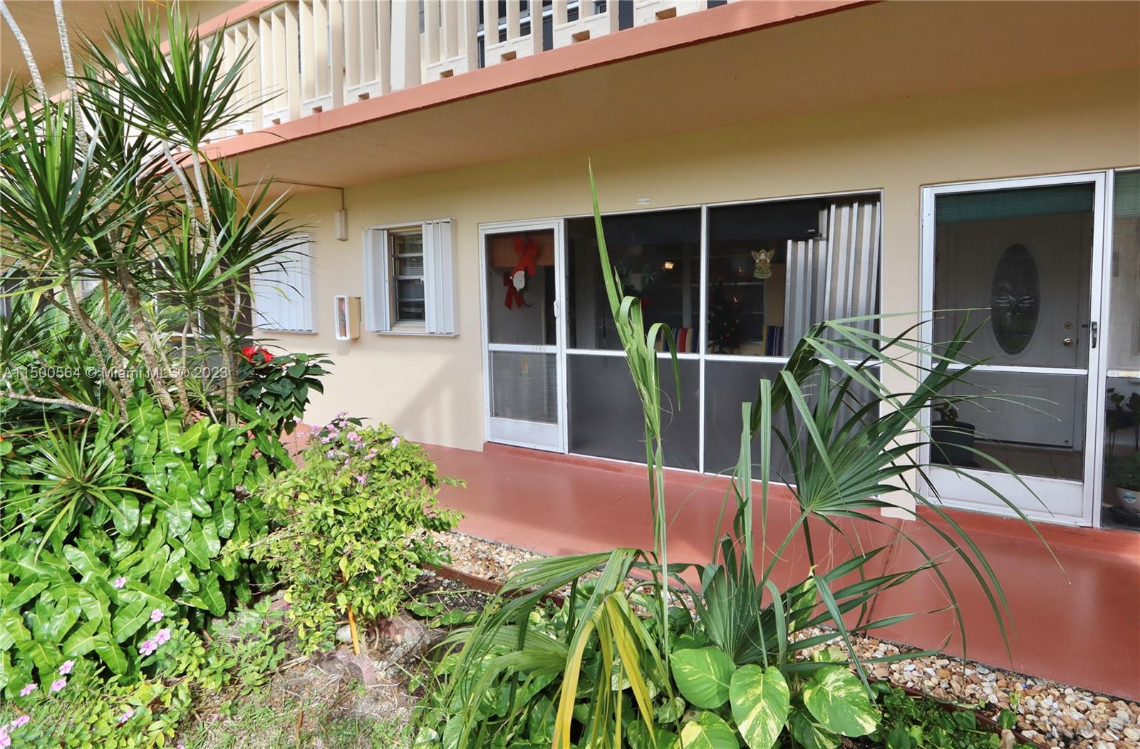 BEVERLY HILLS CONDO NUMBE - Residential