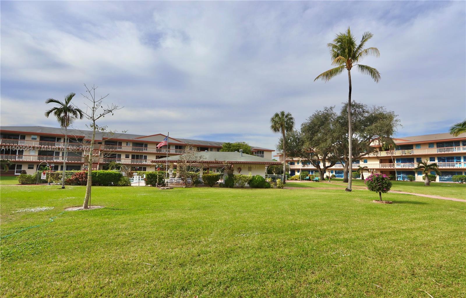 BEVERLY HILLS CONDO NUMBE - Residential