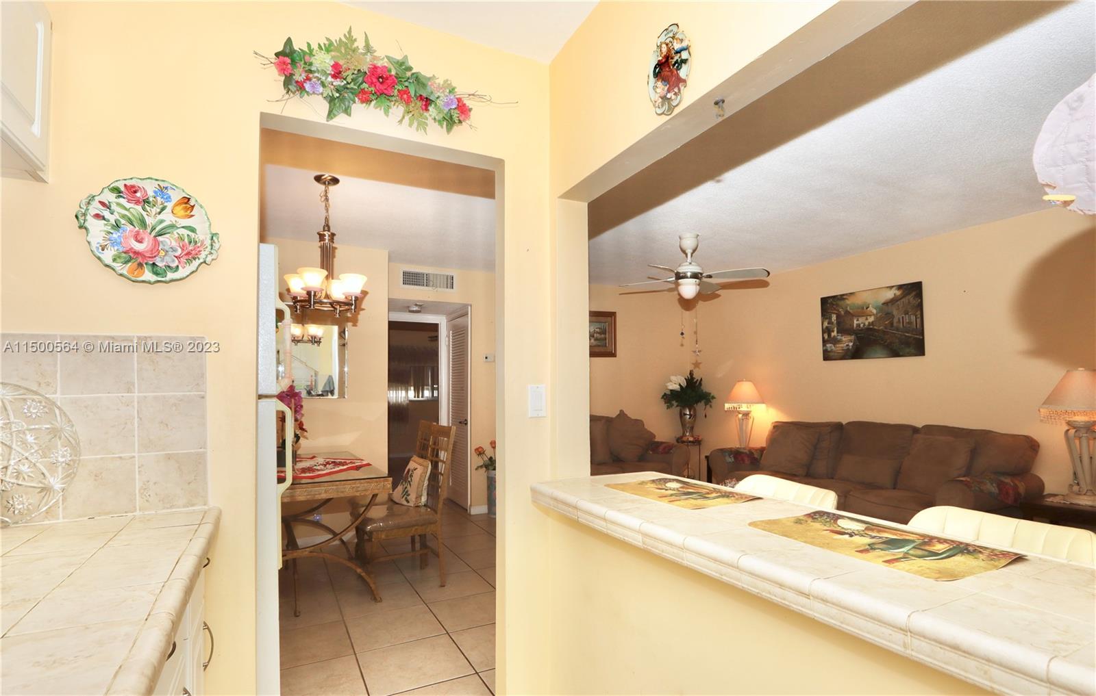 BEVERLY HILLS CONDO NUMBE - Residential