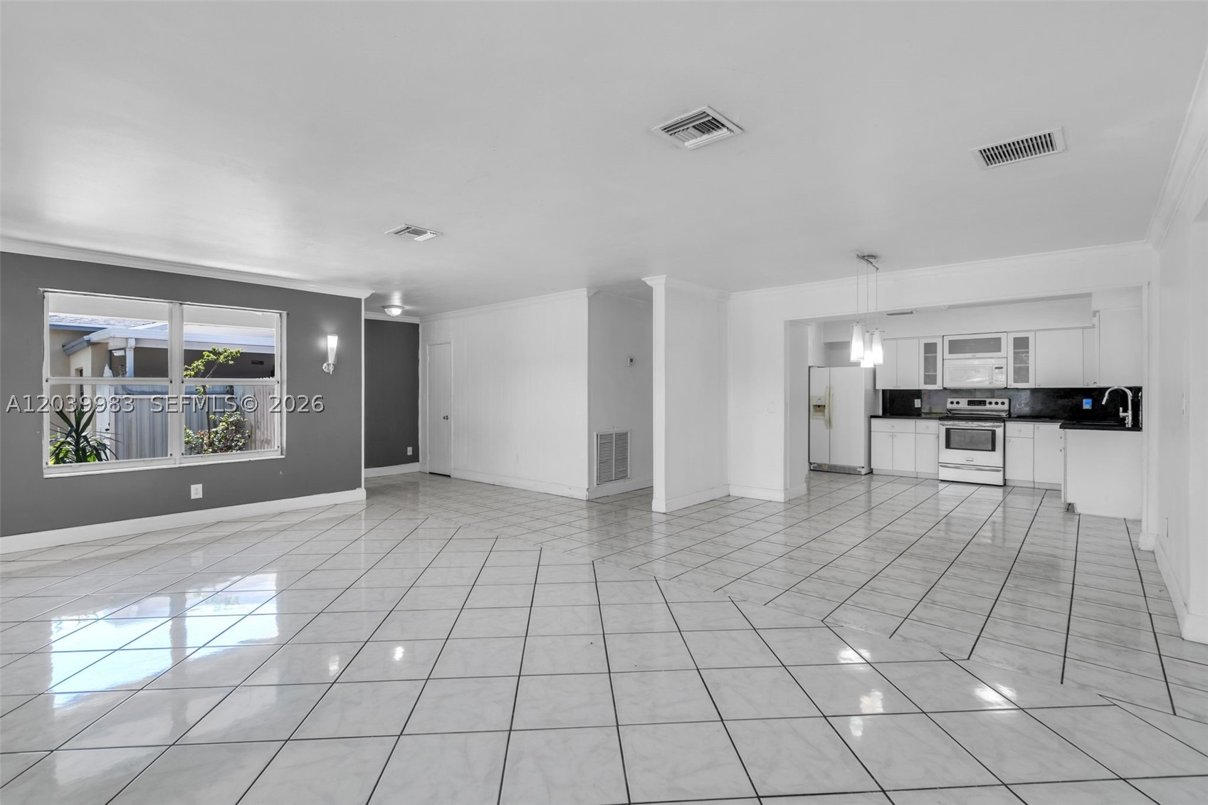 ALHAMBRA HEIGHTS SEC 5 - Residential