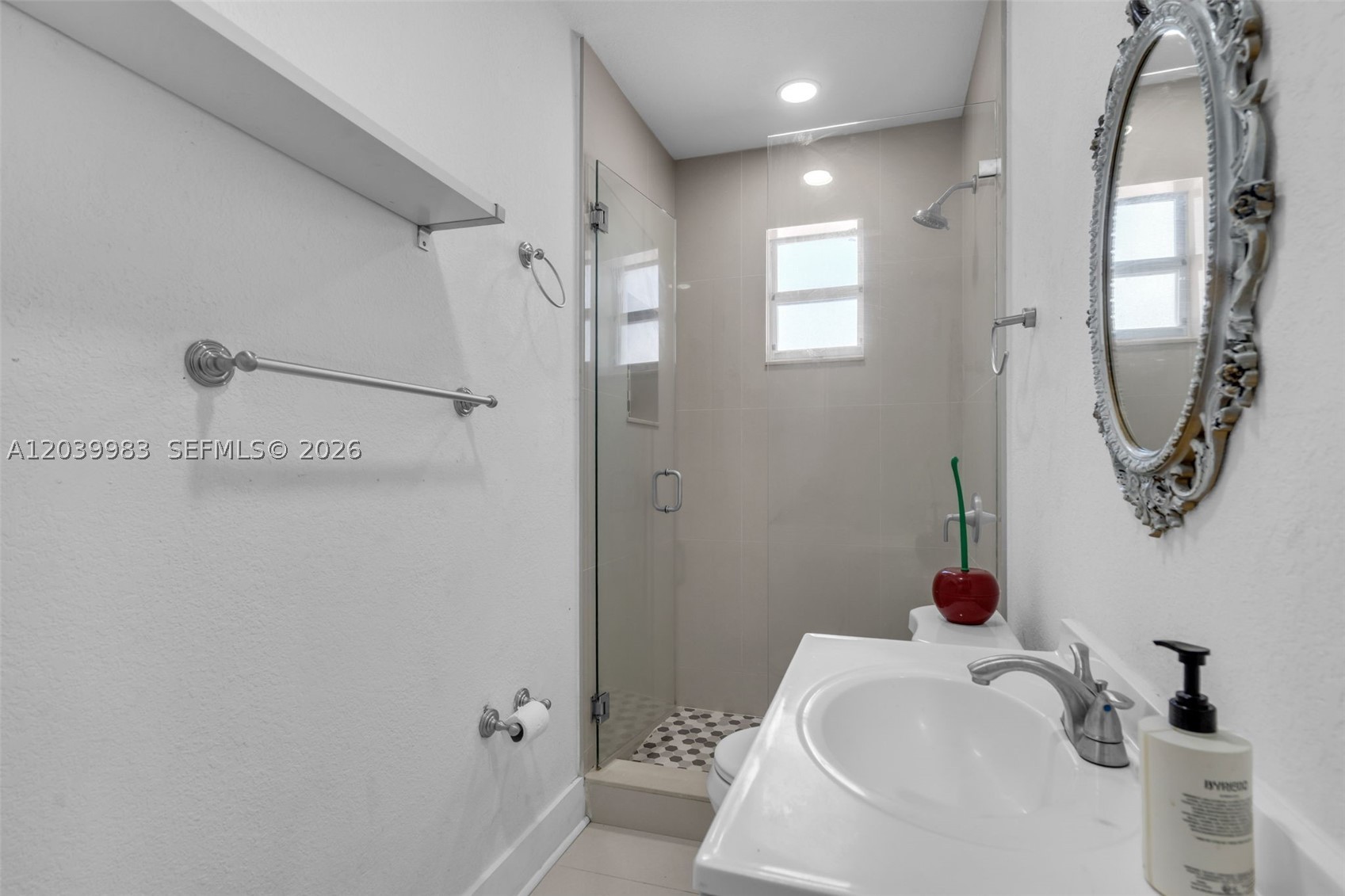 ALHAMBRA HEIGHTS SEC 5 - Residential