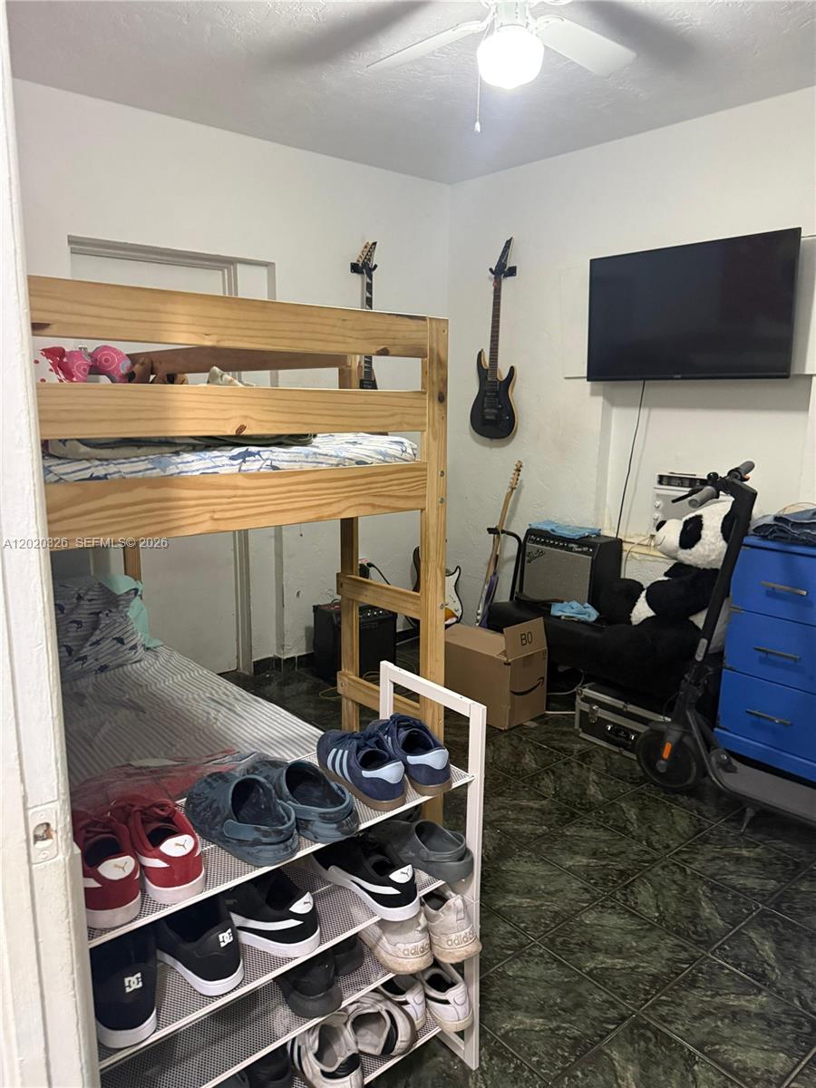 THE TROPICS AMD - Residential