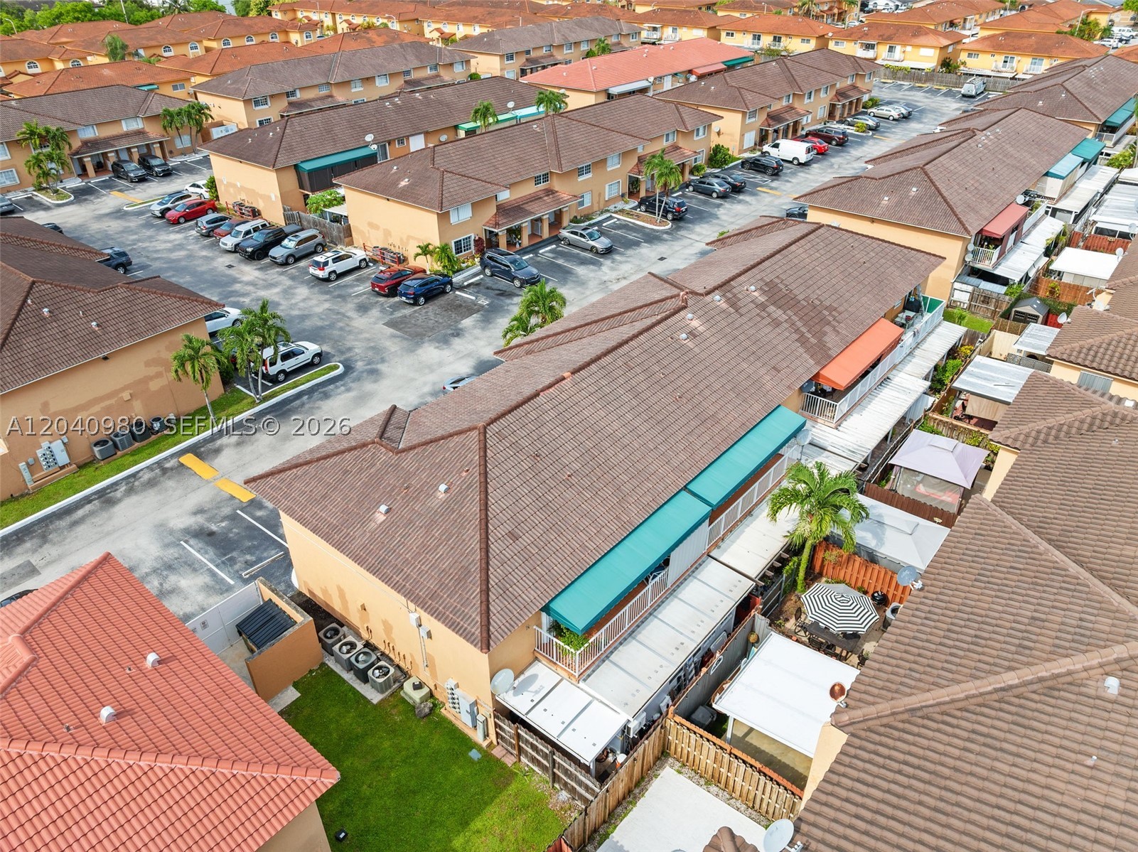 WEST POINCIANA VILLAS CON - Residential