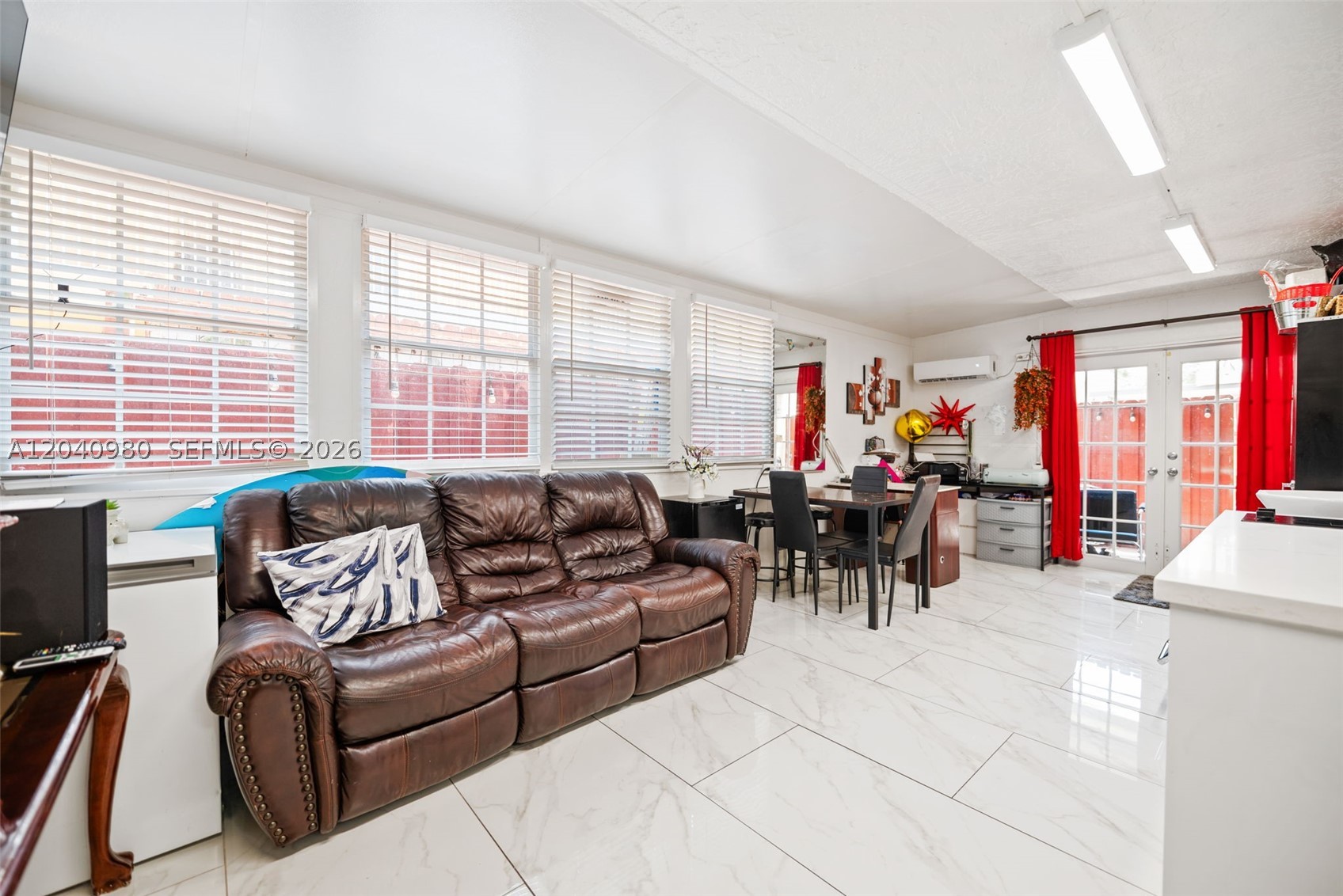WEST POINCIANA VILLAS CON - Residential