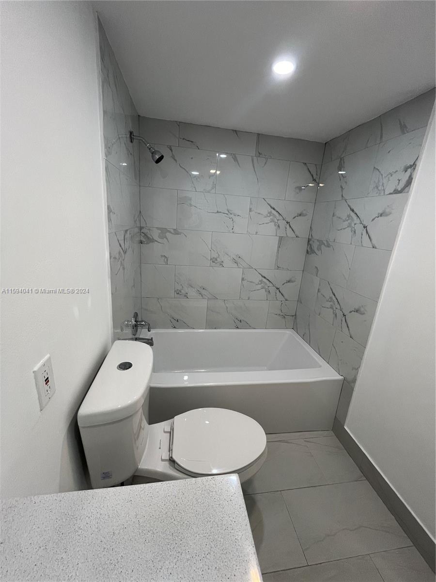 PORTO FINO GARDENS CONDO - Residential
