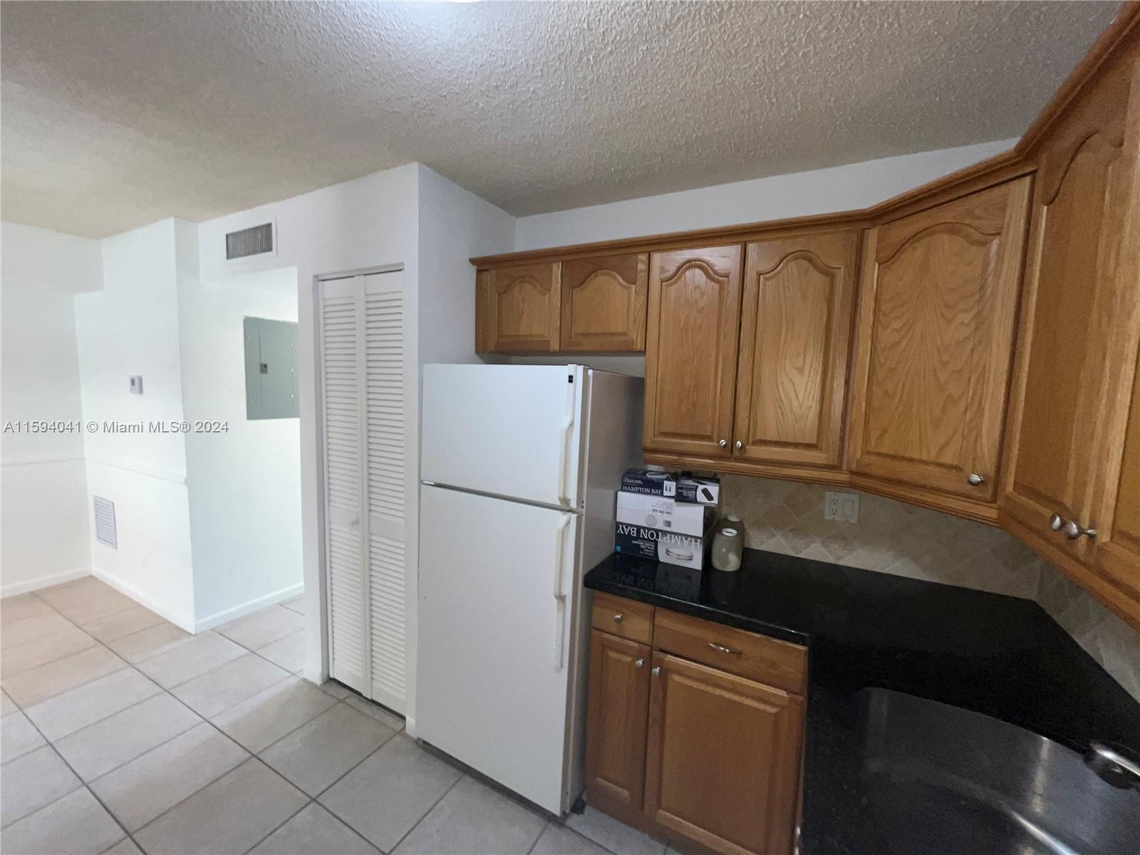PORTO FINO GARDENS CONDO - Residential