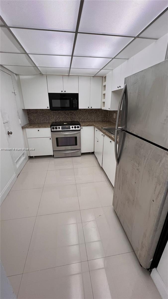 COASTAL TOWERS CONDO - Residential Lease