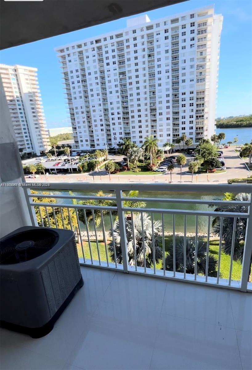 COASTAL TOWERS CONDO - Residential Lease