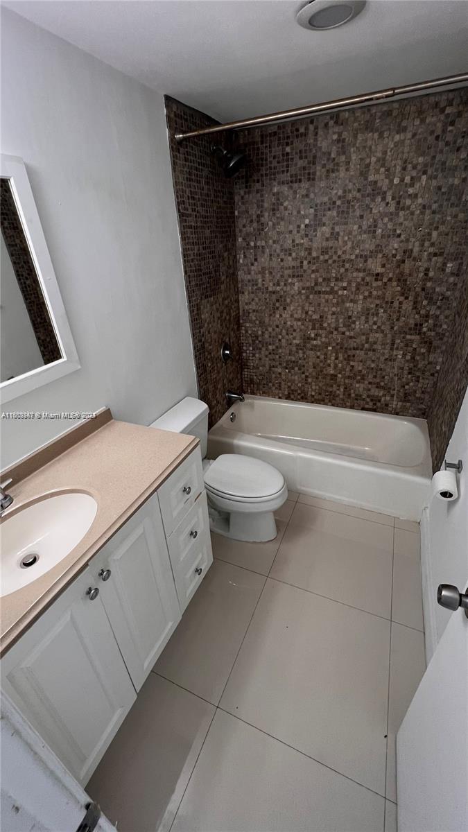 COASTAL TOWERS CONDO - Residential Lease