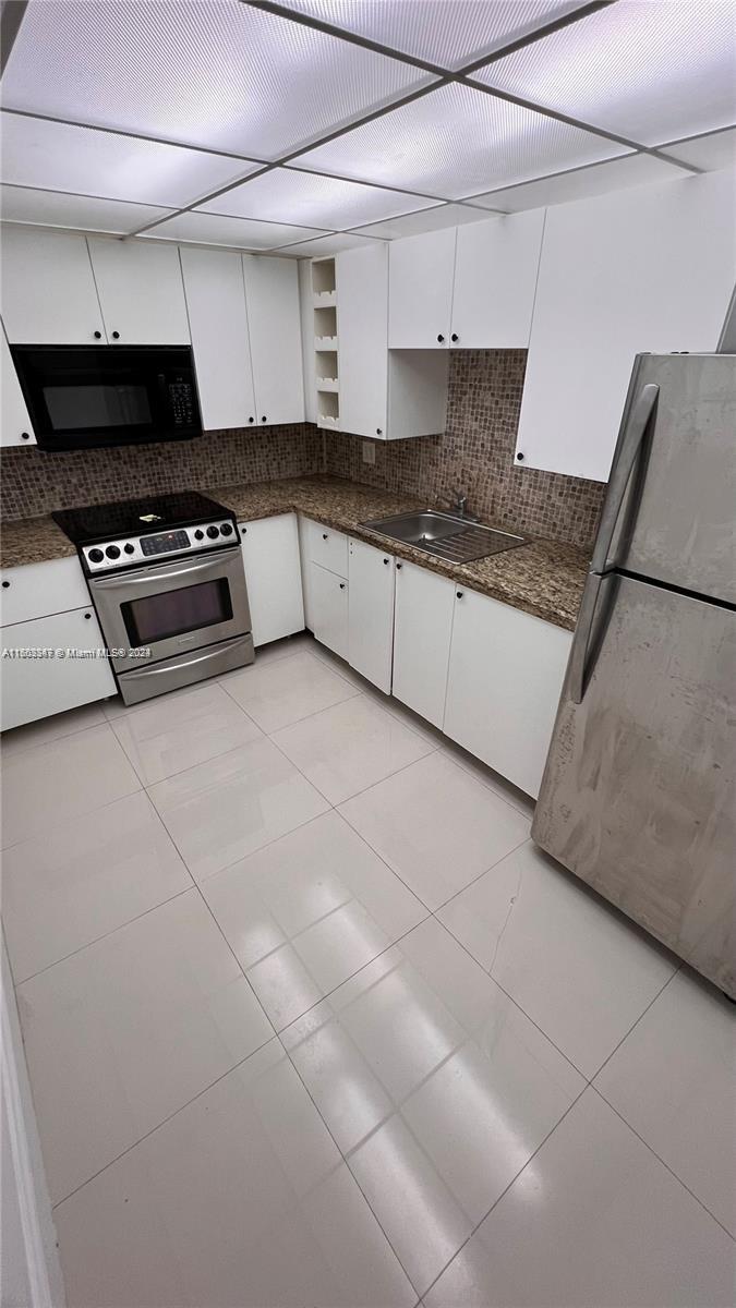 COASTAL TOWERS CONDO - Residential Lease